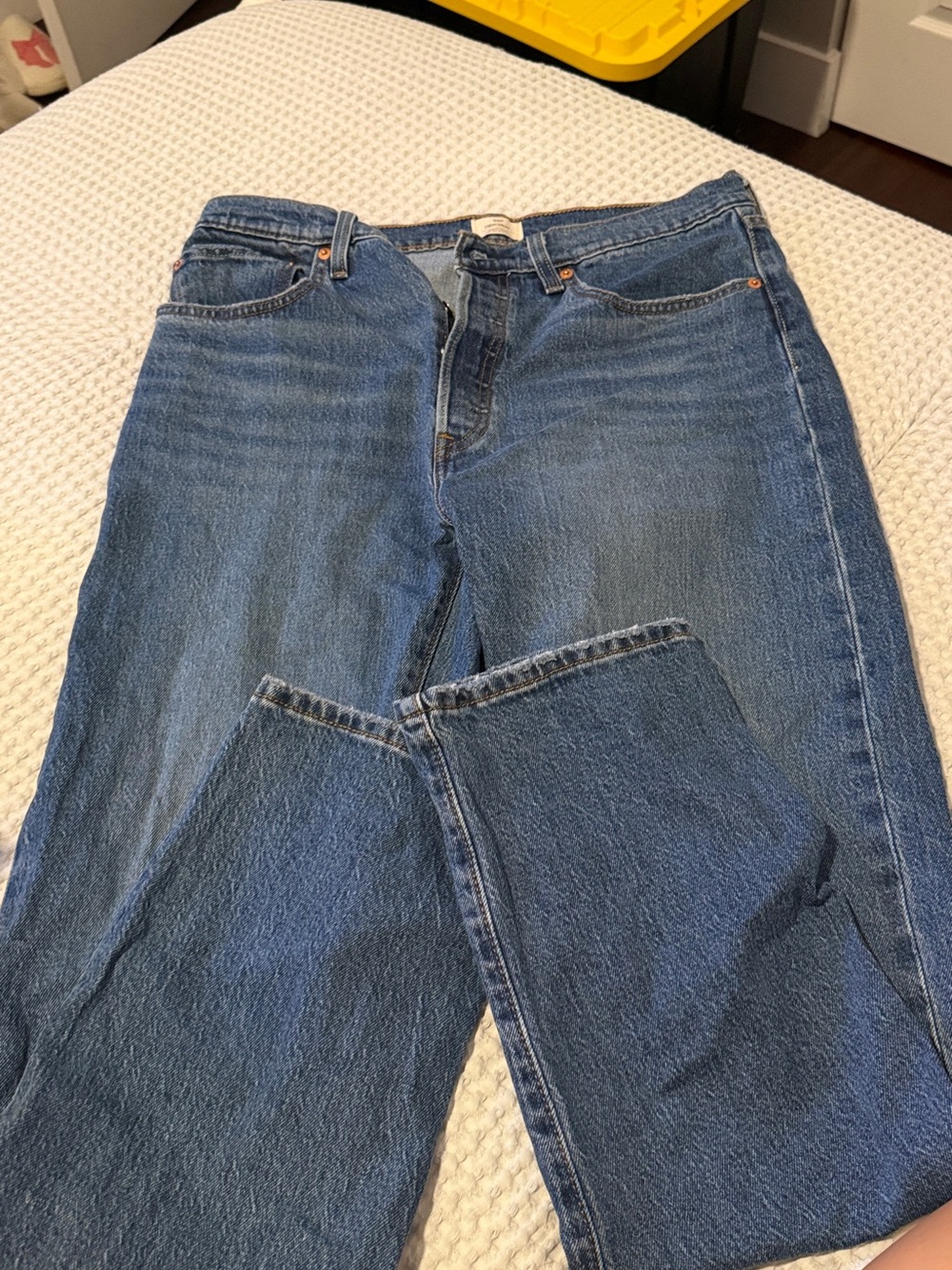 Classic High-Rise Women's Blue Jeans